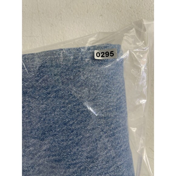 Levi's 501 Jeans Mens 36x30 Vtg Blue Denim Button Fly 100% Cotton Straight Leg - Picture 15 of 15